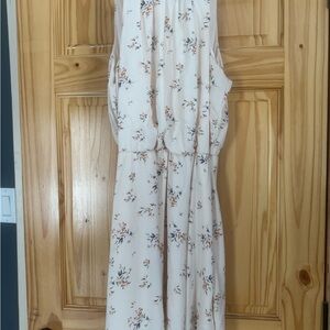 Cream Floral Sleeveless Maxi Dress